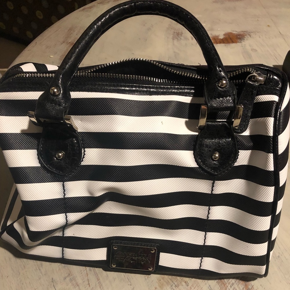 Kenneth Cole purse